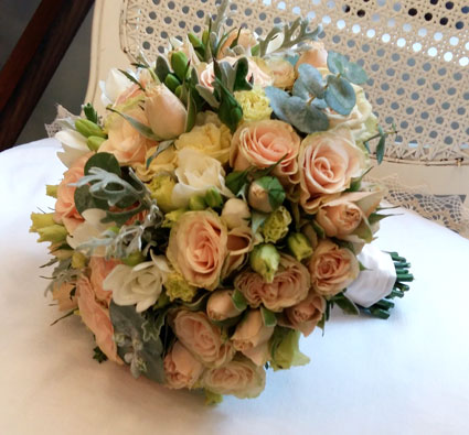 Flower delivery Riga. Bridal bouquet in pastel colors with spray roses, freesias and lisianthus.

A wedding is a special