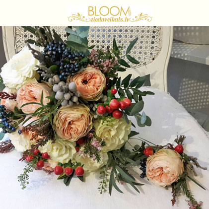 Flowers in Riga. Bridal Bouquet.

A wedding is a special event and each bridal bouquet is an individually made work of