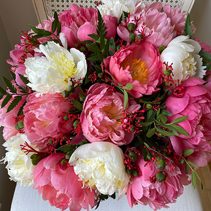 Order Peonies Coral Charm, A gorgeous bouquet