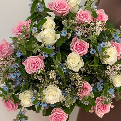 Romantic Bouquet Of Roses With Ddelicate Waxflower