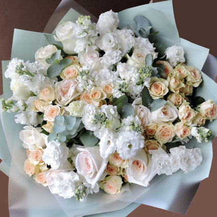 Bouquet Of Roses, Matthiola And Lisianthus