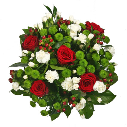 Ziedi pušķī, kura sastāvā ir sarkanas rozes, baltas smalkziedu neļķes, zaļas krizantēmas, dekoratīvas ogas, dekoratīvi zaļumi