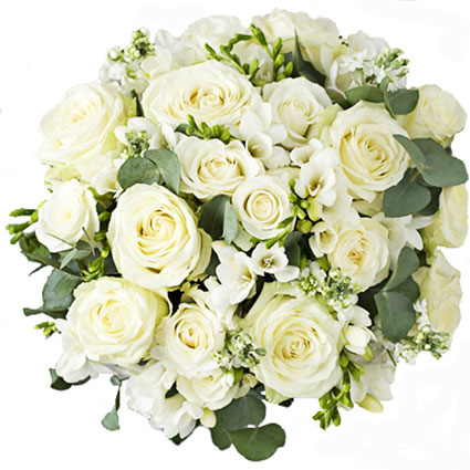 Ziedu piegāde. Izsmalcināts un šarmants pušķis no baltiem ziediem. Baltas rozes, baltas frēzijas un balti smalkziedi ar