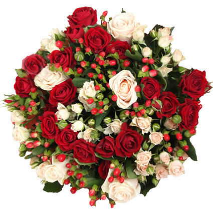 Flower delivery Riga. Red and cream rose bouquet with decorative berries.