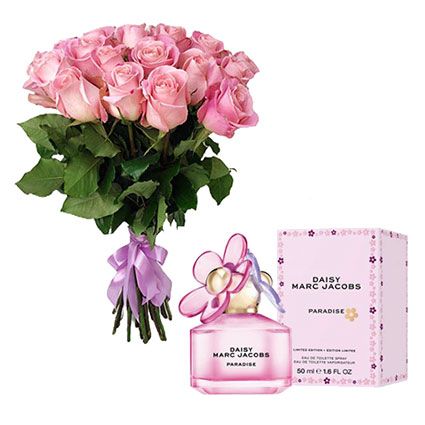 Ziedu piegāde svētkiem, Pušķis no 15 rozā rozem komplektā ar smaržām MARC JACOBS Daisy Paradise
